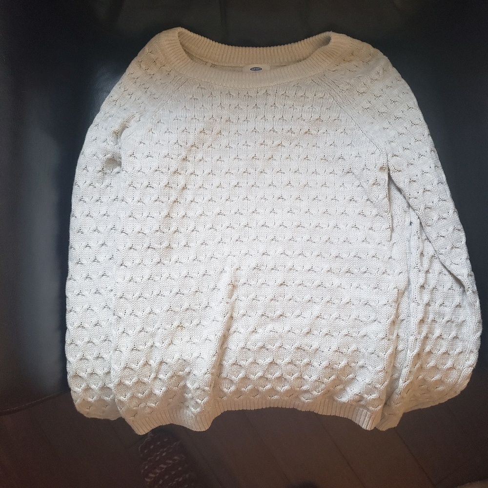 Cozy old navy sweater
